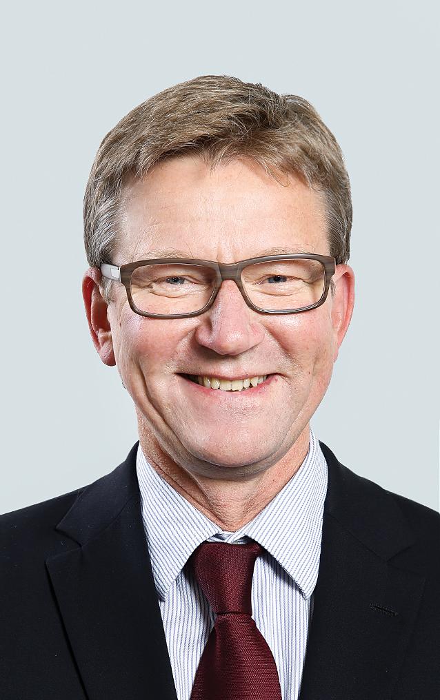 Nuorisoseurojen kultainen ansiomerkki Kalevi Niemelle